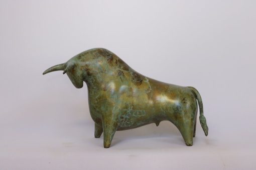 Ana Duncan, Mineon, Bronze 2/9 £3,600 Medium: Bronze Size: 17 x 30 x 9cm Sold Bronze and Ceramic Sculpture Artist from Dublin. The female figure is the subject of focus inspired by organic forms.